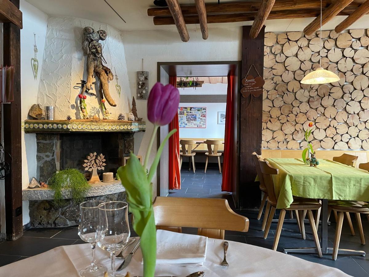 Landhuus Frauenkirch Hotel Eksteriør billede